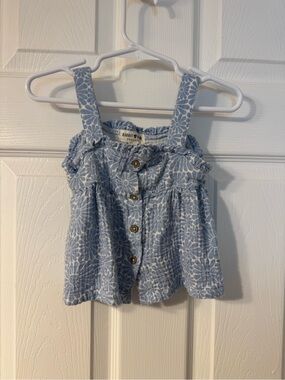 Rabbit & Wren Light Blue Floral Button Tank